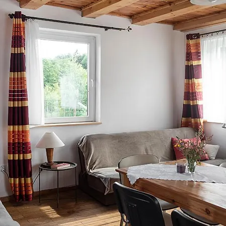 Wzgorze Artystow Feriehus *