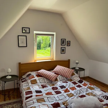 Wzgorze Artystow Feriehus Gluszyca